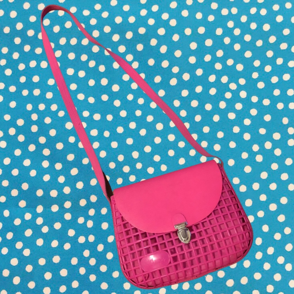 *VINTAGE - PINK PLASTIC PURSE”